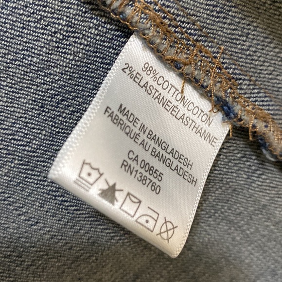 Reitmans | Woman’s Dark Denim Jean Jacket - Size XS - Picture 5 of 5